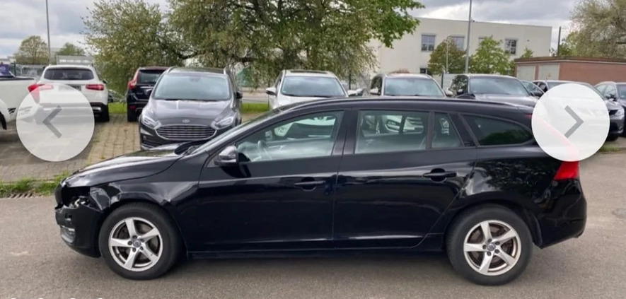 Volvo V60 cena 37900 przebieg: 178500, rok produkcji 2015 z Wągrowiec małe 79